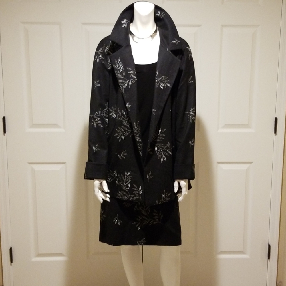 Dana Buchman Suit